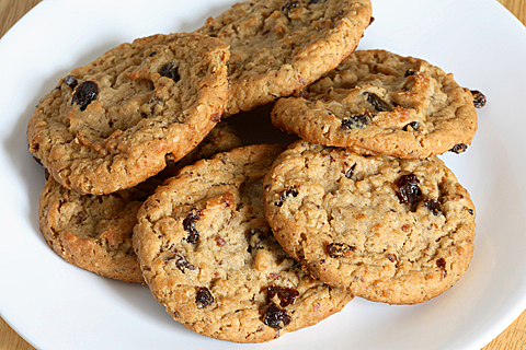 Oatmeal Raisin Cookies